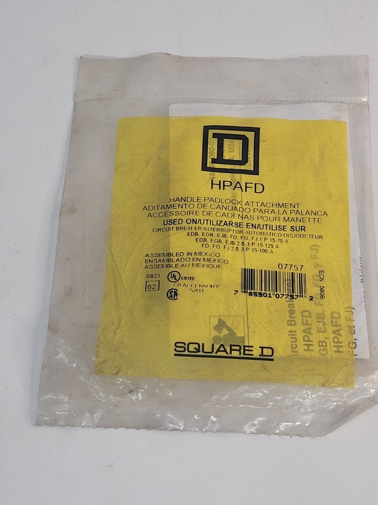 SQUARE D, HPAFD, CIRCUIT BREAKER HANDLE PADLOCK ATTACHMENT NEW IN PACKAGE e18