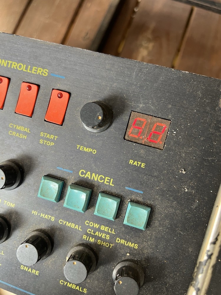 VINTAGE MTI MIXER