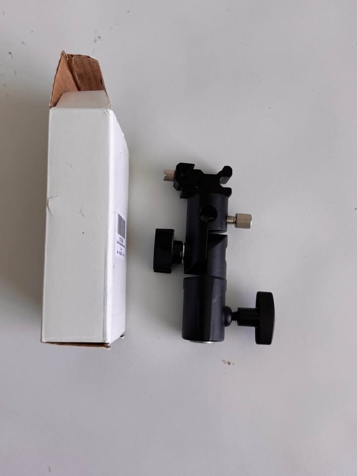 Small Metal Mount / Clamp camera  / Color Black