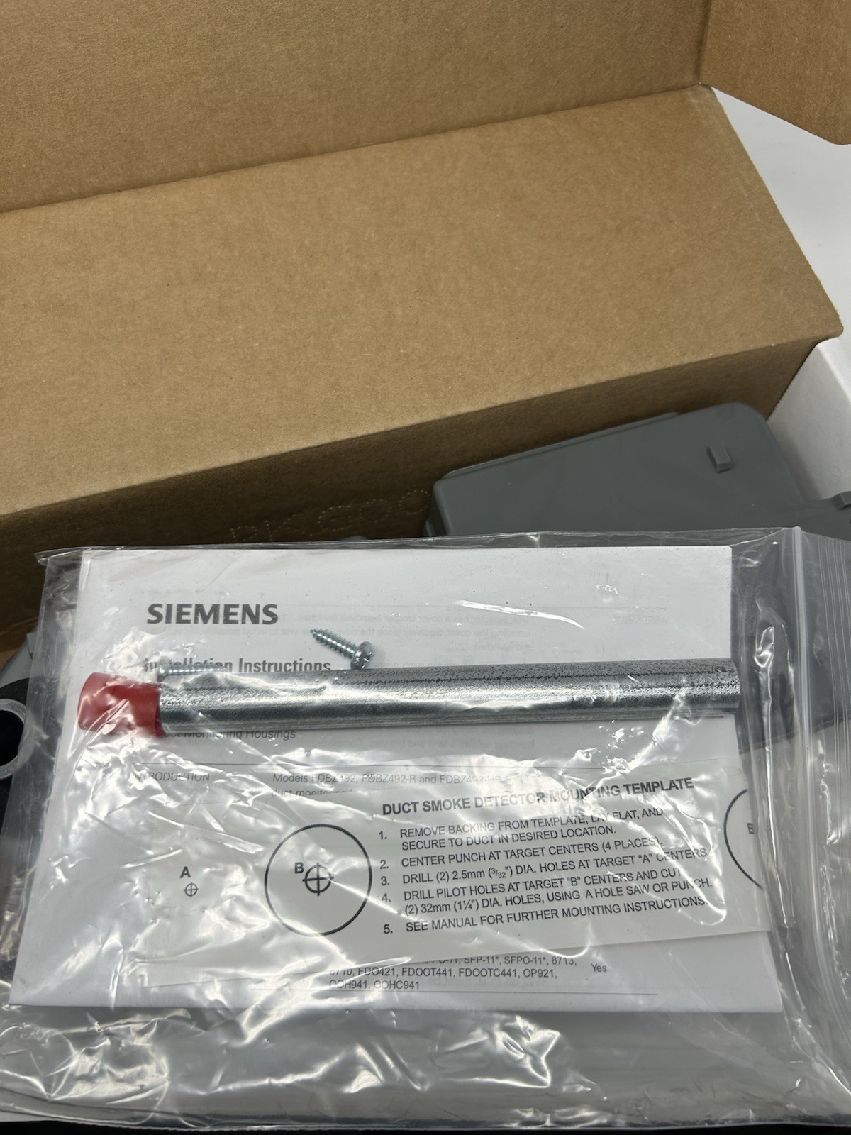 New Siemens FDBZ492-HR Duct Smoke Detector S54319-B23-A1