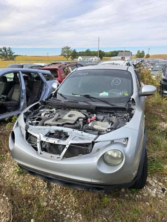 (Silver) Radiator Core Support Fits 11-17 JUKE 359338
