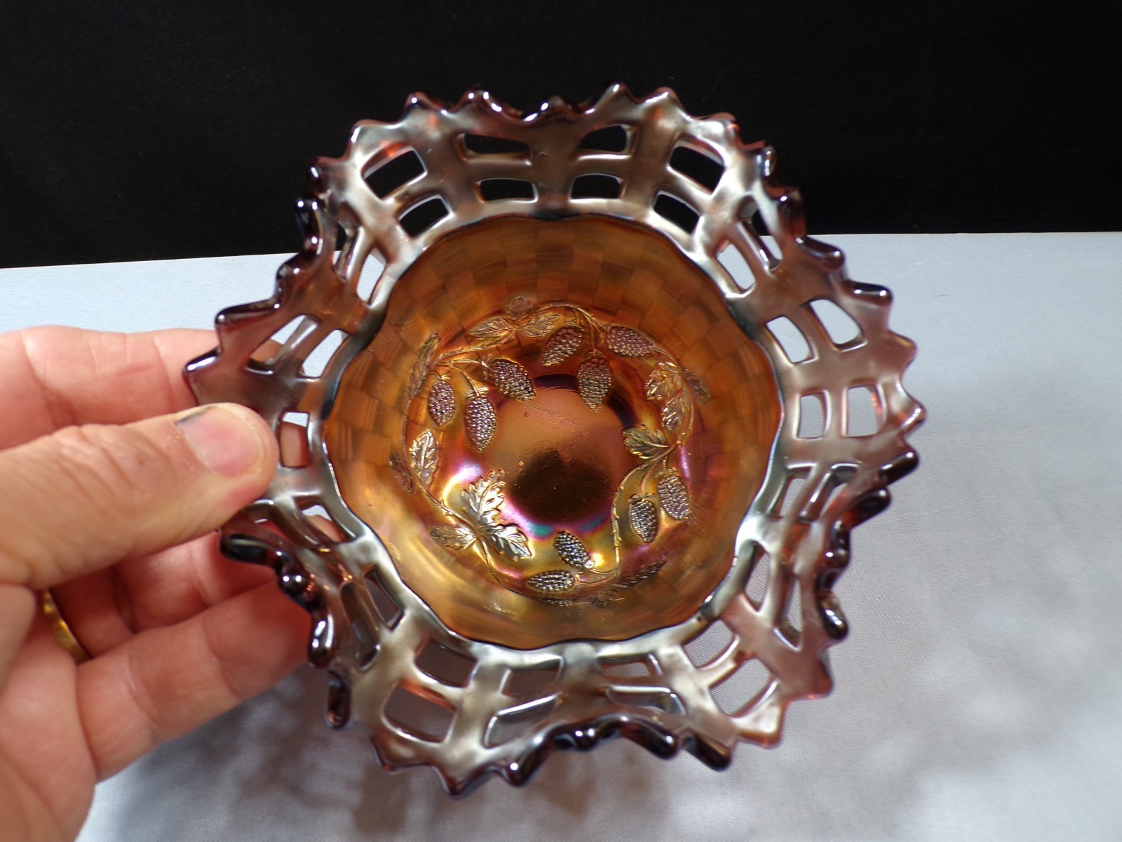 Fenton Amethyst Purple Carnival Glass Basketweave Bowl w/ Blackberry Interior