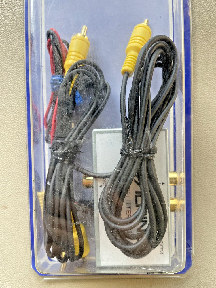 Alpine KCE-200V Visual Splitter Unit, NOS