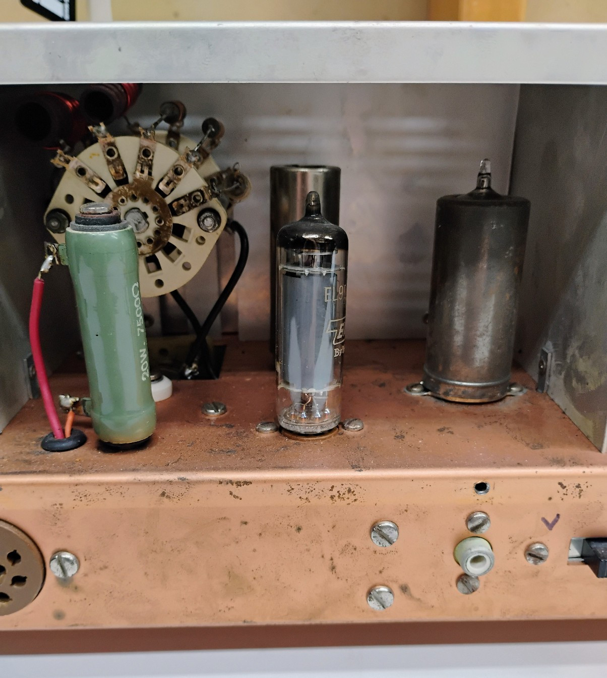 Vintage EICO Model 720 90 Watt CW Amateur Radio Transmitter. Powers Up!