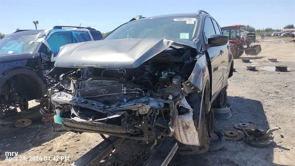 RIGHT FRONT SPINDLE KNUCKLE OEM 13-19 FORD ESCAPE