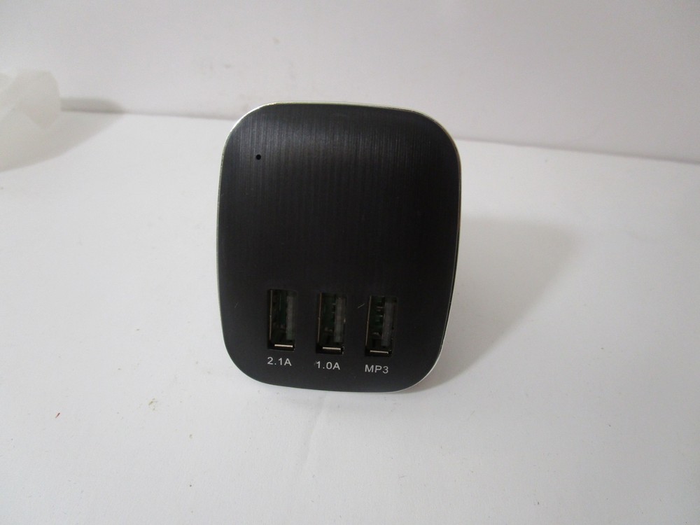 V8 Bluetooth Wireless Car FM Transmitter MP3 Player 3 USB Port Adapter Charger