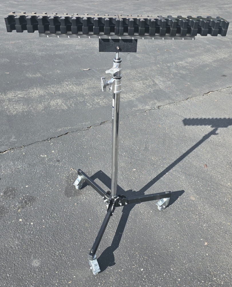 Avenger A5017 Double Riser Roller Stand 17 W/Folding Base 74" Max Height