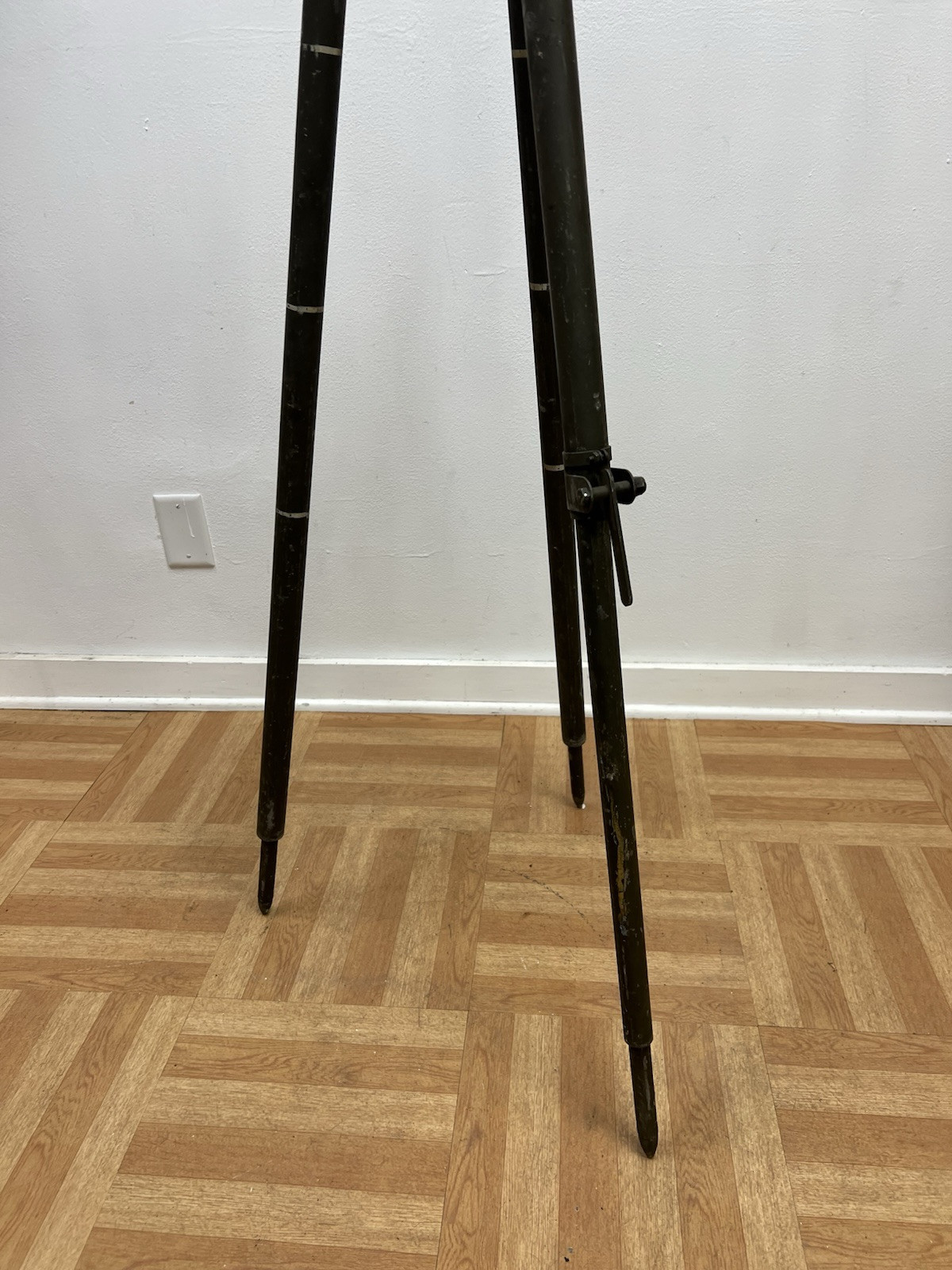 Vintage ALUMINUM TRIPOD metal military transit light stand survey industrial 4'