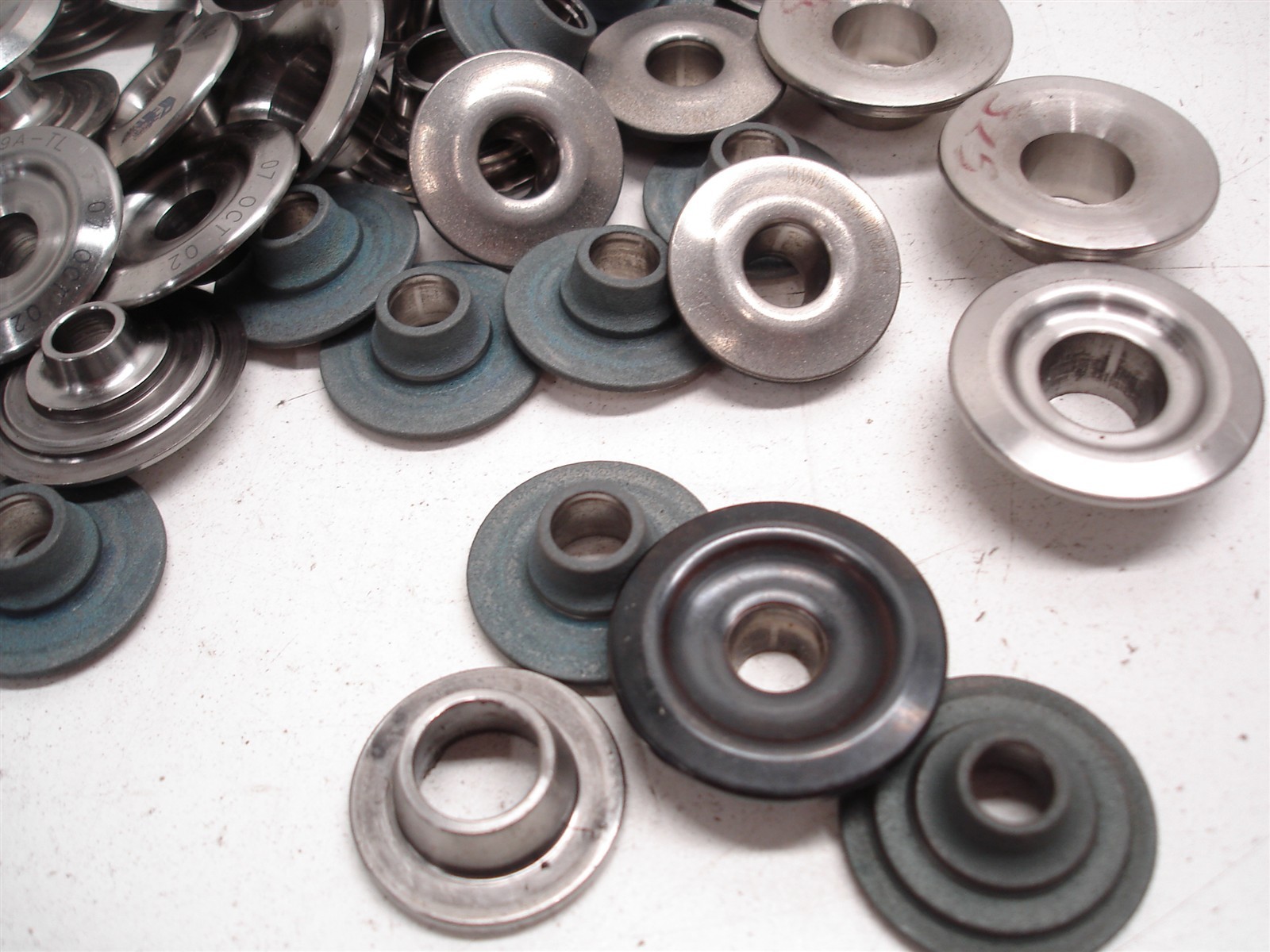 BULK 219 pcs NASCAR TITANIUM VALVE SPRING RETAINERS TOP LOCK / SUPER 7° DEL WEST