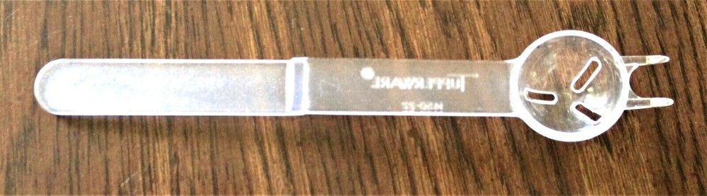 Tupperware Olive Spork #1450 Clear