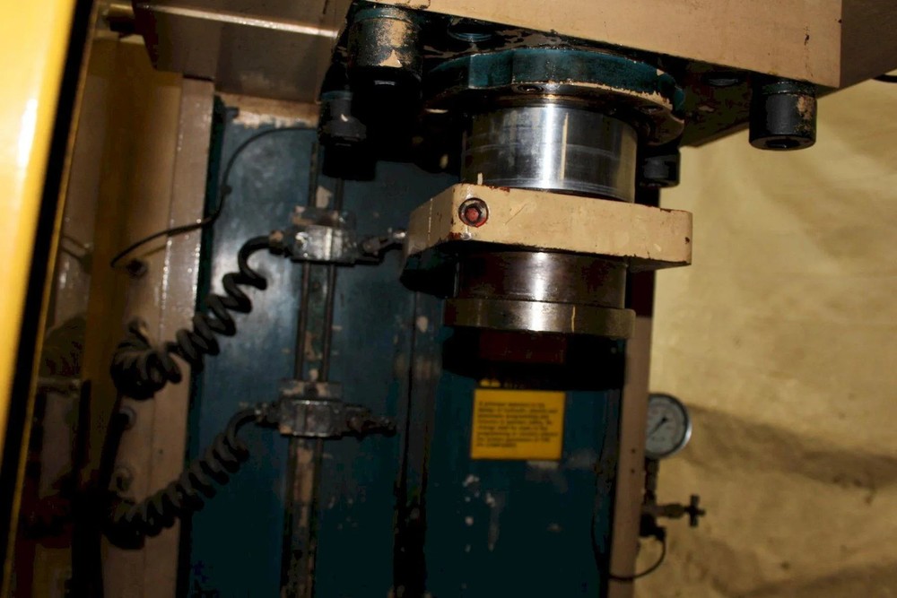 50 TON PH HYDRAULIC PRESS