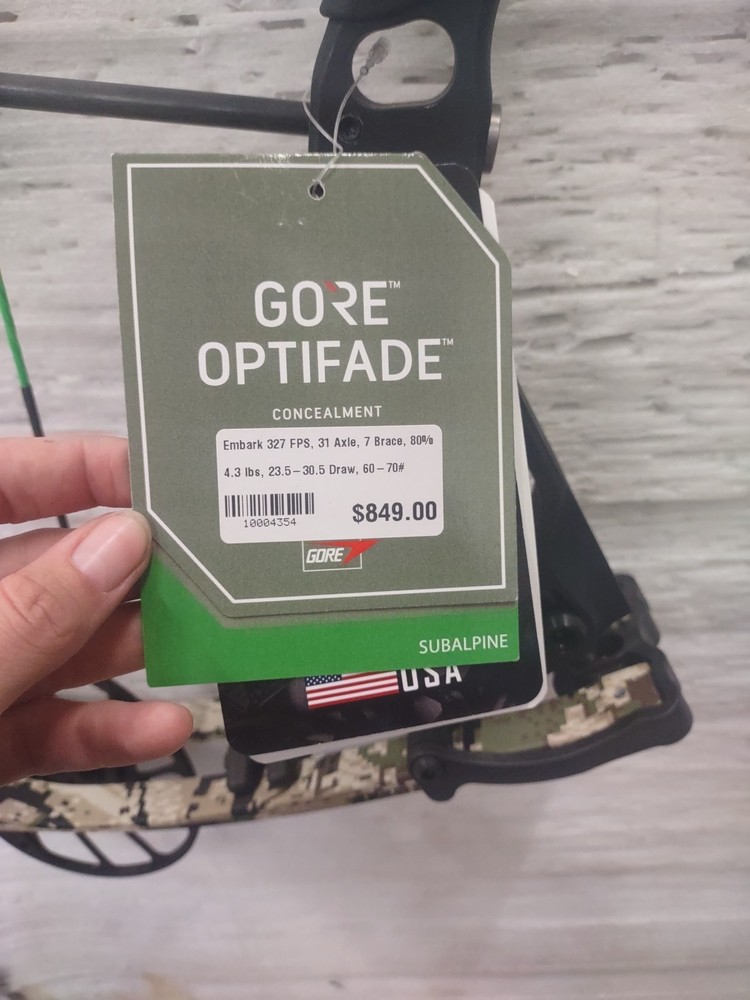 PSE Embark 70# RH BLACK With Subalpine Limbs