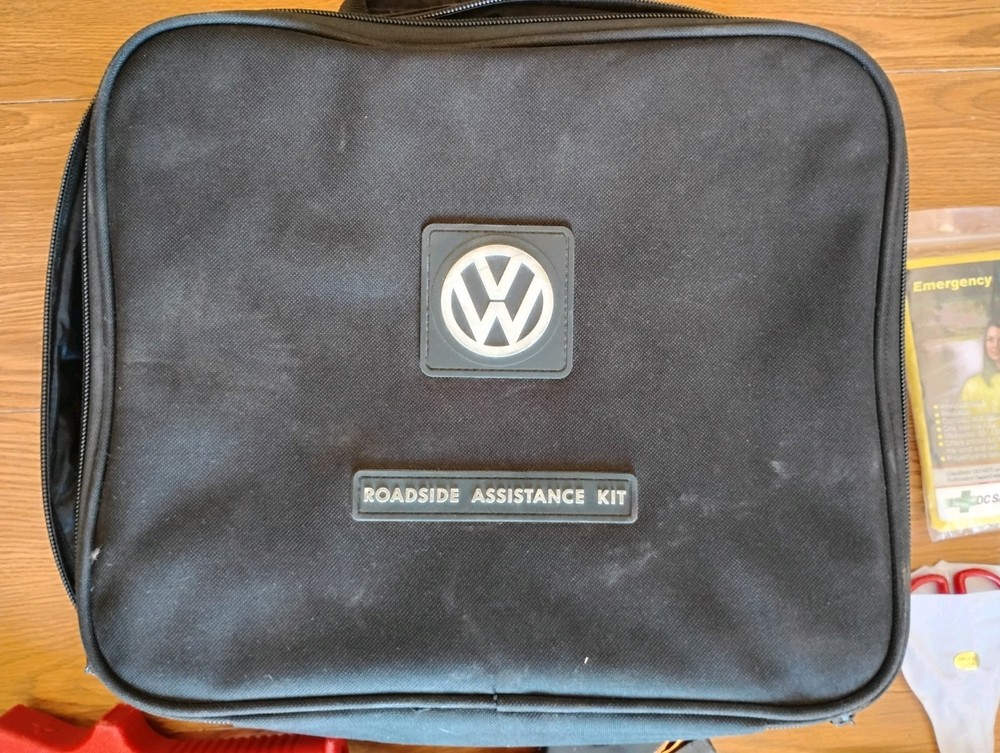 vw roadside assistance kit