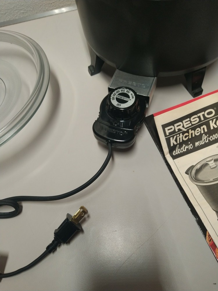 Presto Kitchen Kettle Complete crock pot cooker kitchen top