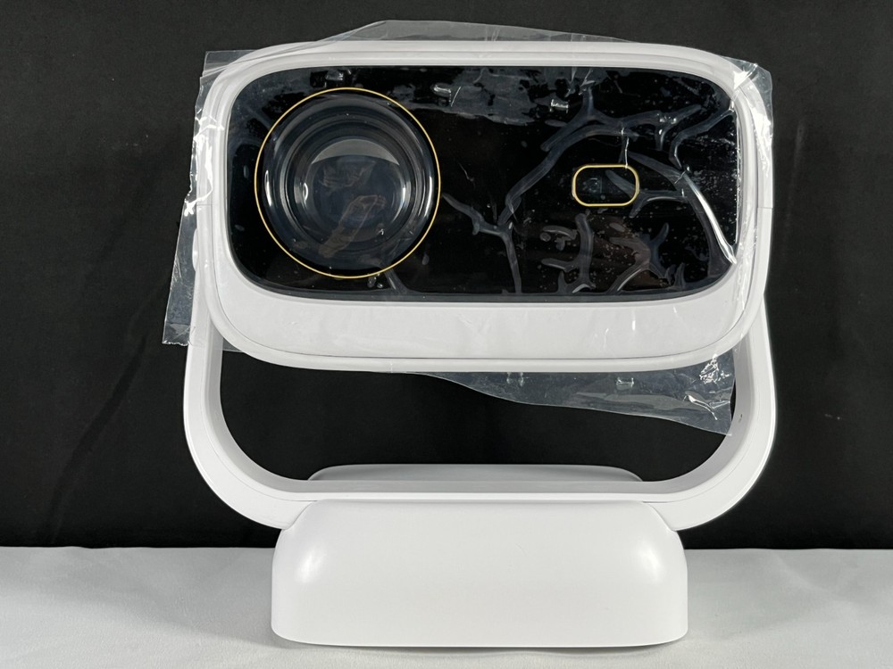 Xiapi Pro Z9 White Portable Remote Control Smart Projector Bundle