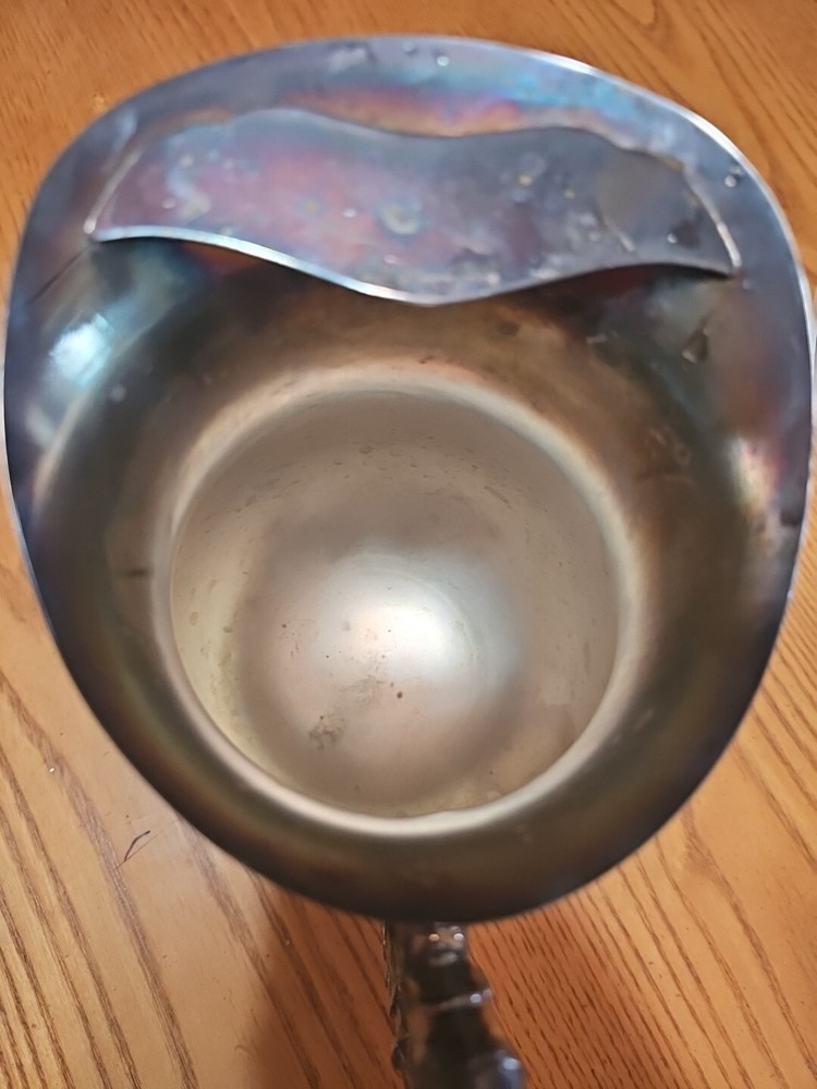 WM Rogers 817 Vintage Silverplate Water Pitcher