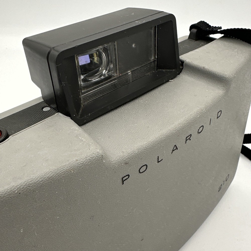Vintage Polaroid Automatic 210 Land Camera