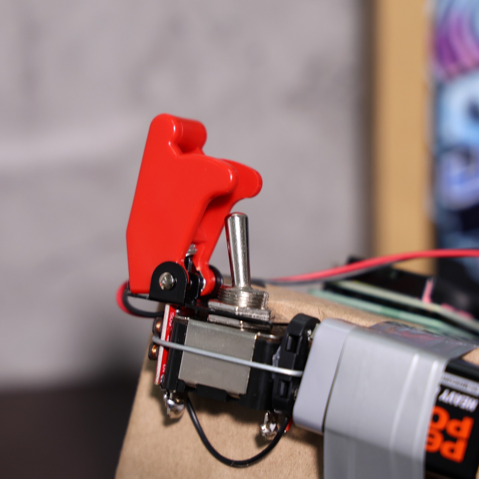 CS:GO C4 Bomb Timer Replica DIY Gaming Gadget Counter-Strike Cosplay Prop