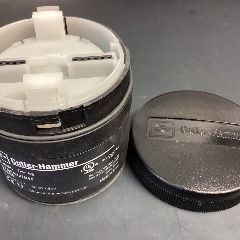 CUTLER HAMMER E26BL SER A2 STACKLIGHT BASE(LPW34I)