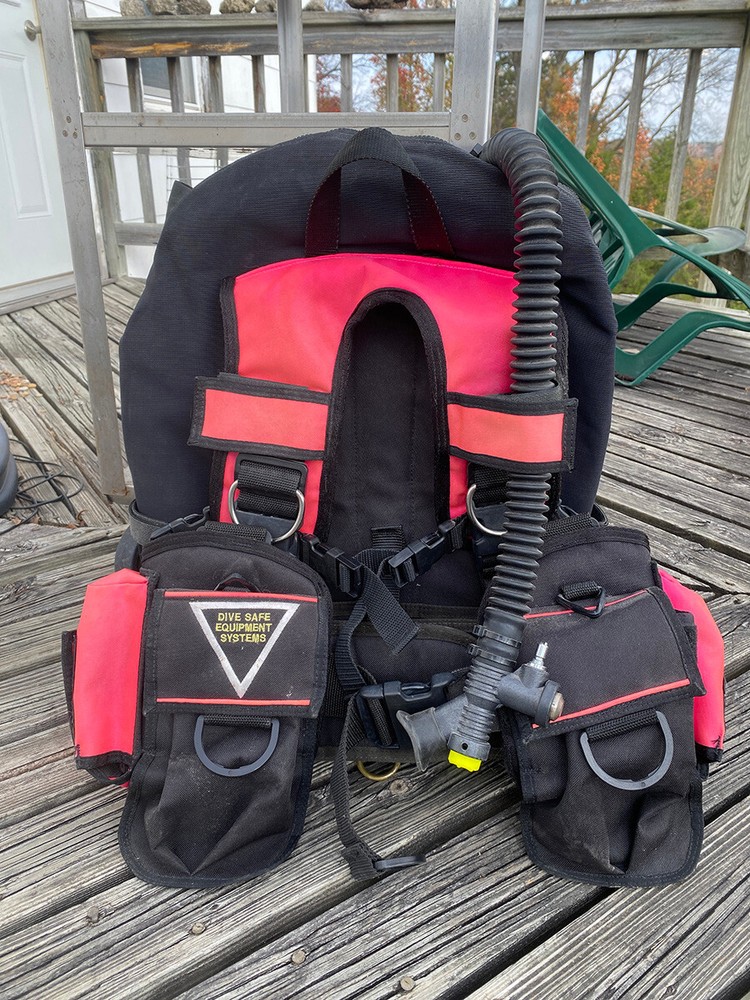 XS Extra Small Back Inflate Wing BCD features pictures description