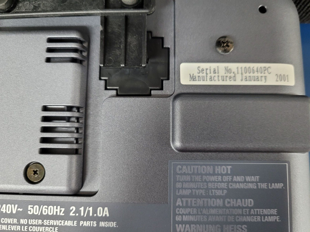 NEC MultiSync LT85 Portable Projector with Remote & Accessories Working!!!