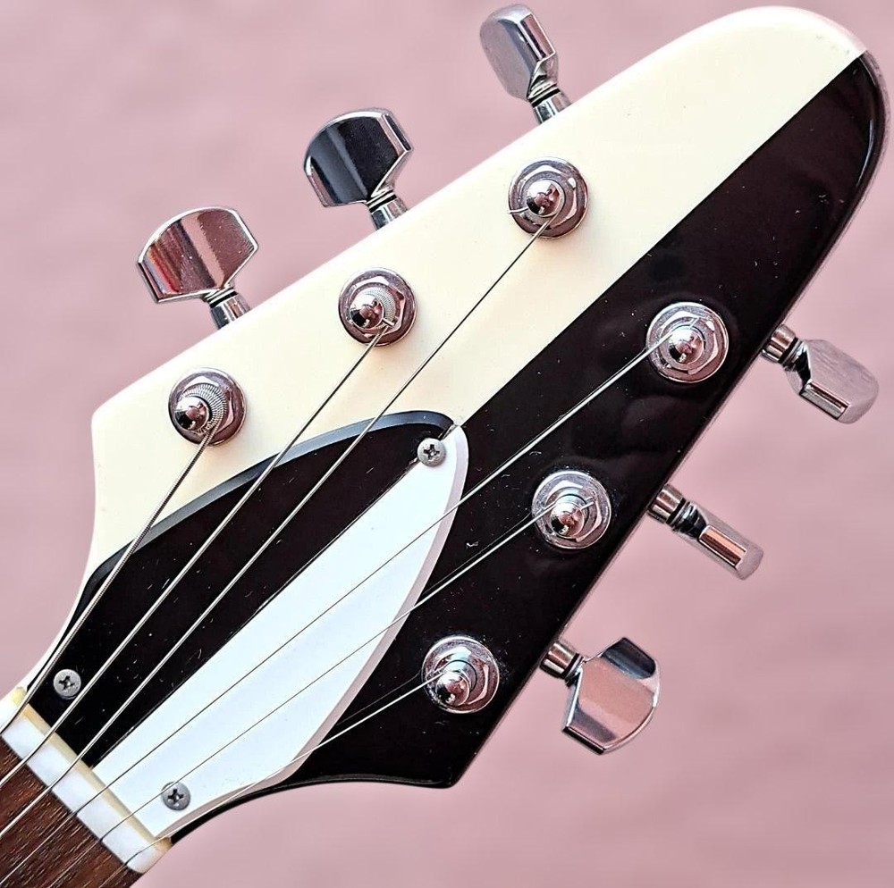 Edwards E-Fv-125Wb Dot Flying V