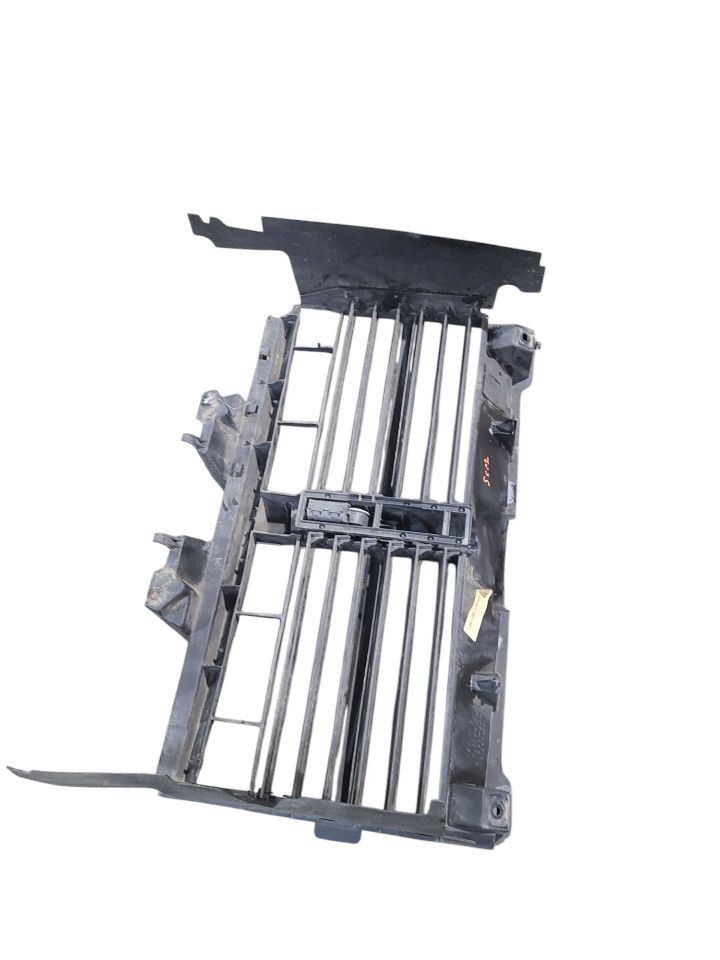 RAM1500   2018 Air Shutter 624724