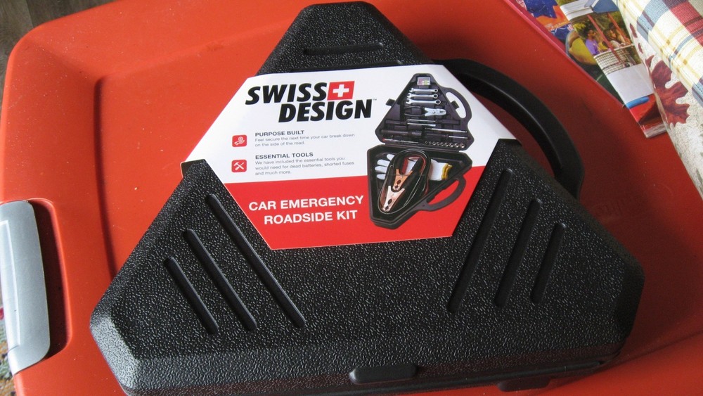 Car Emergency Roadside Kit Swiss Design