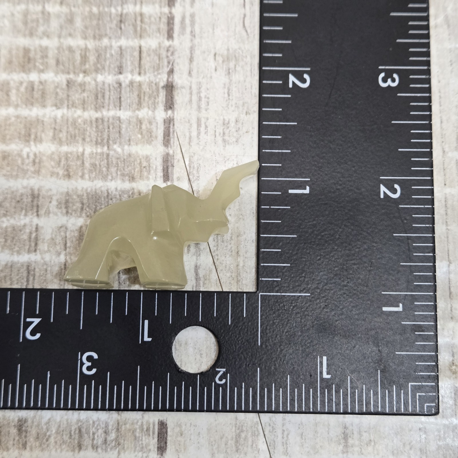 Lot Of 4 Vintage Hand Carved Marble/ White Onyx Quartz Stone Elephants