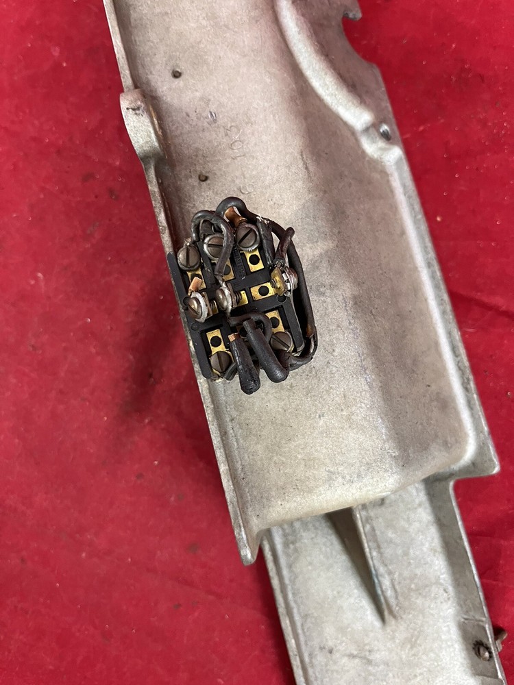 Sun Distributor Tester Machine Lower Plate With Control Switch