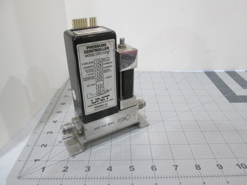 Unit, UFC-1000, Mass Flow Controller, N2, 300 SCCM, Used