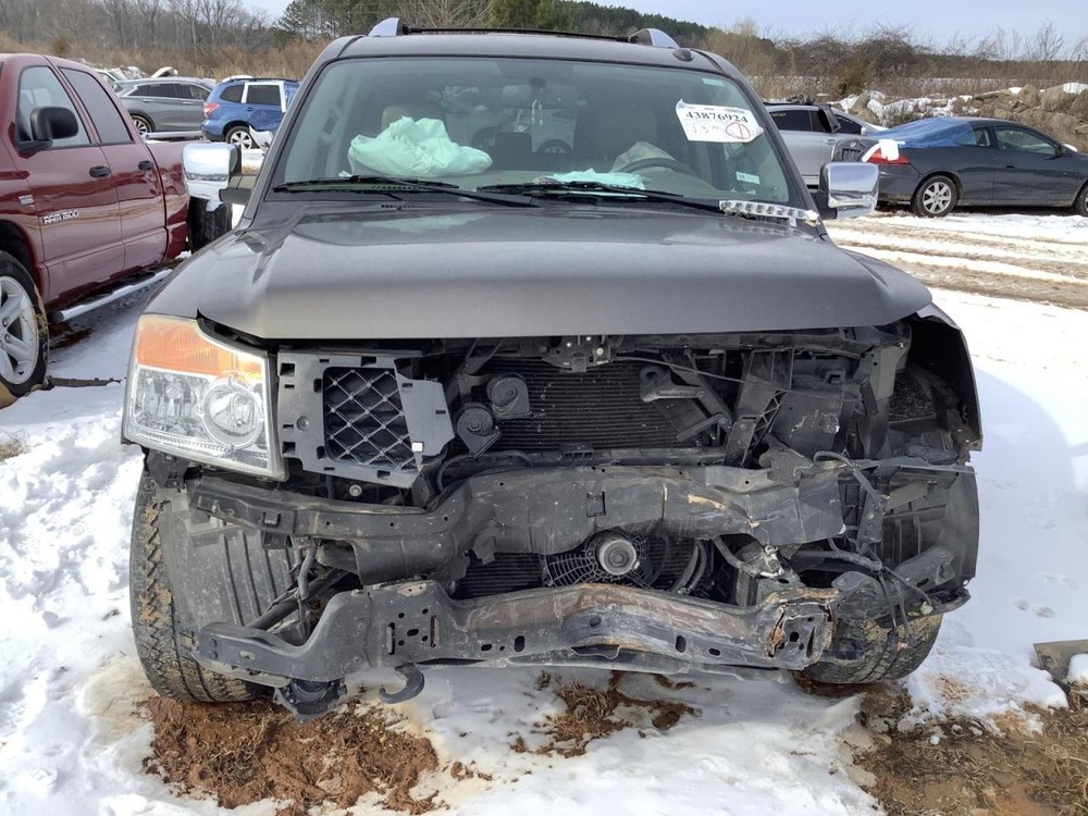 ARMADA 2015 Glove Box 4946742