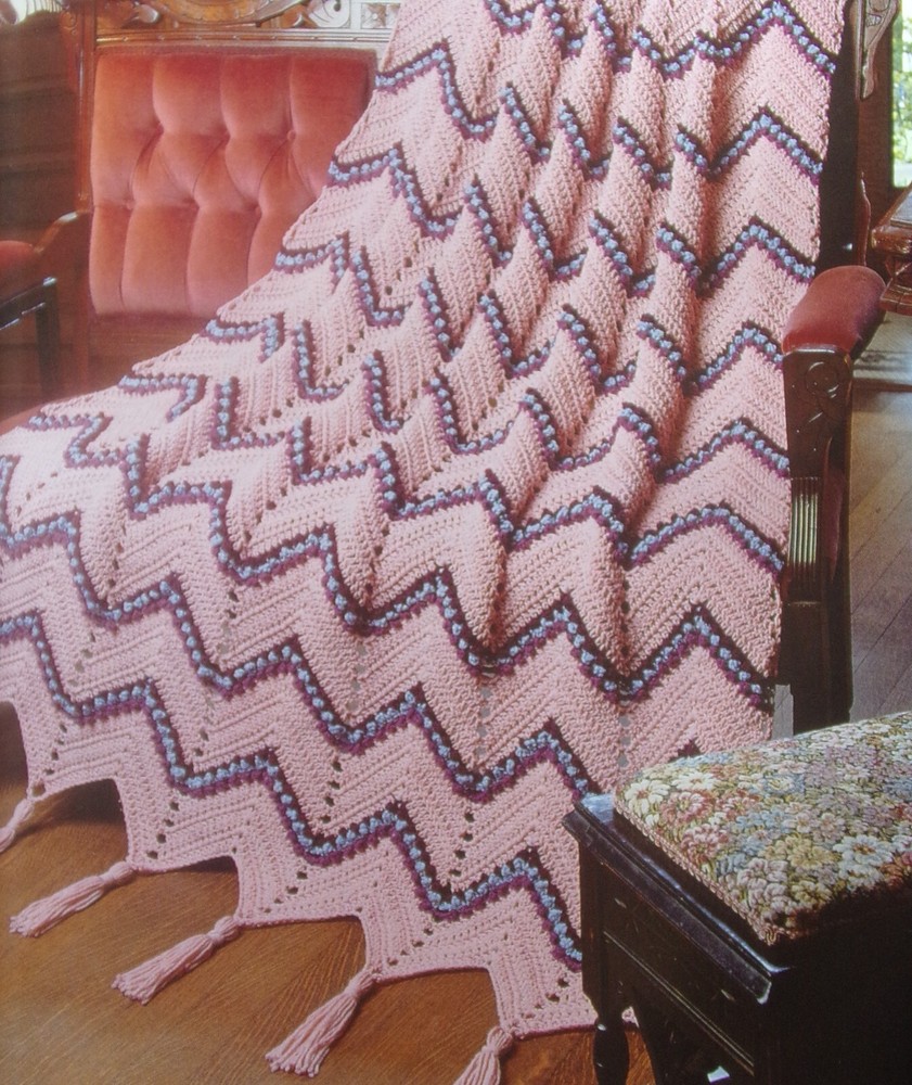 Berry Ripples  (#PCC669-50)  vintage  crochet  pattern