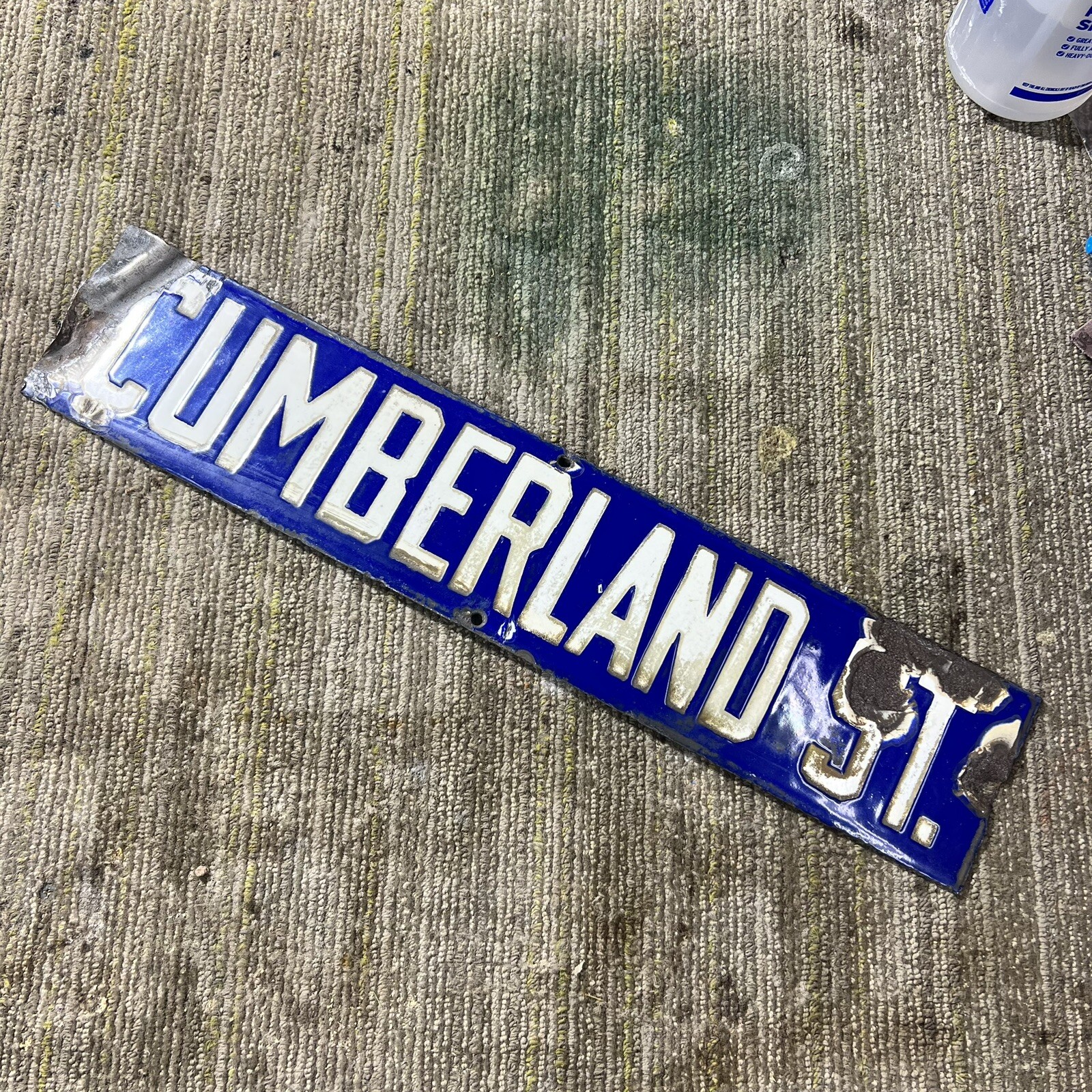 Flint Knapping Vintage 1920s Cumberland Street Embossed Porcelain Man Cave Sign