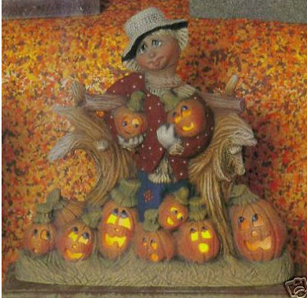 Ceramic Bisque~~ Ready to Paint~~ Scarecrow & Pumpkins electric included