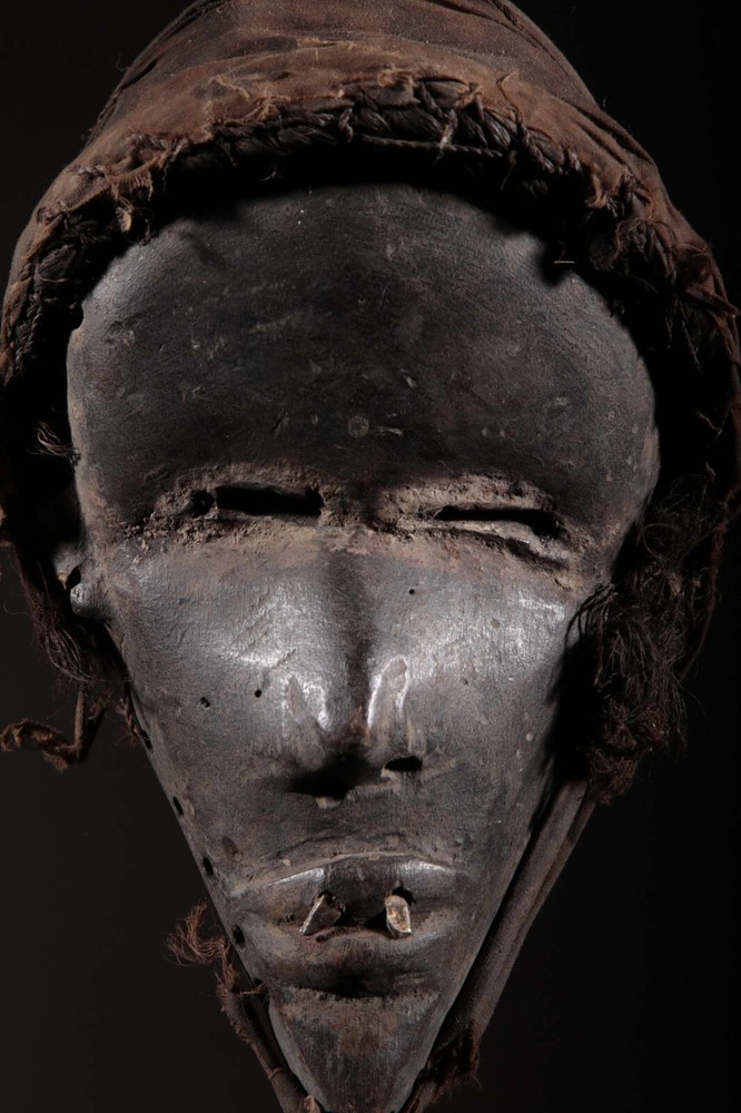 African Mask Dan 2058