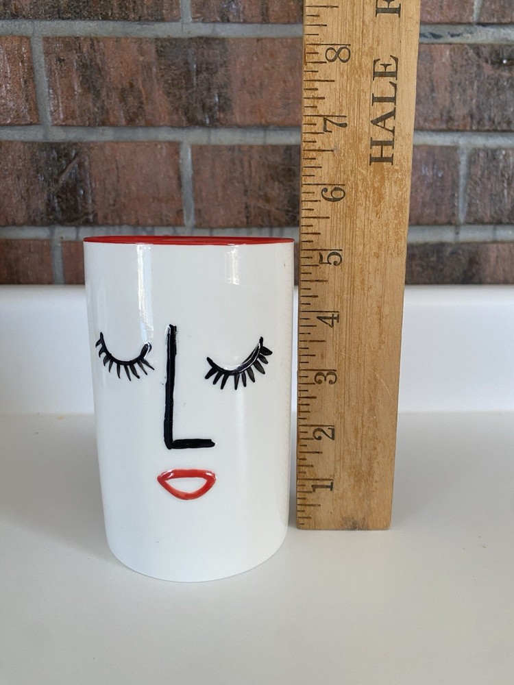 Best Accessory Group Make-up Brush Holder