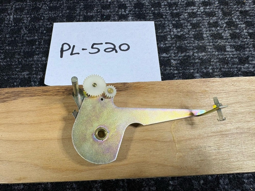 Pioneer PL-520 Auto Return Mechanism Arm