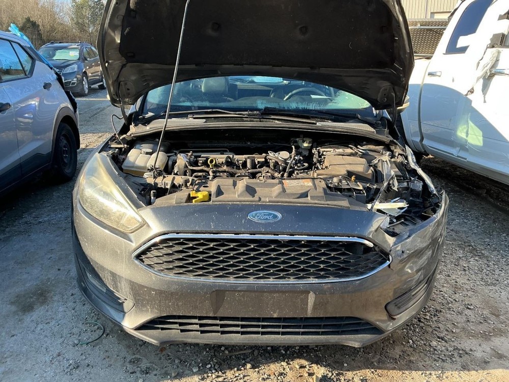 FOCUS 2016 Glove Box 4952436