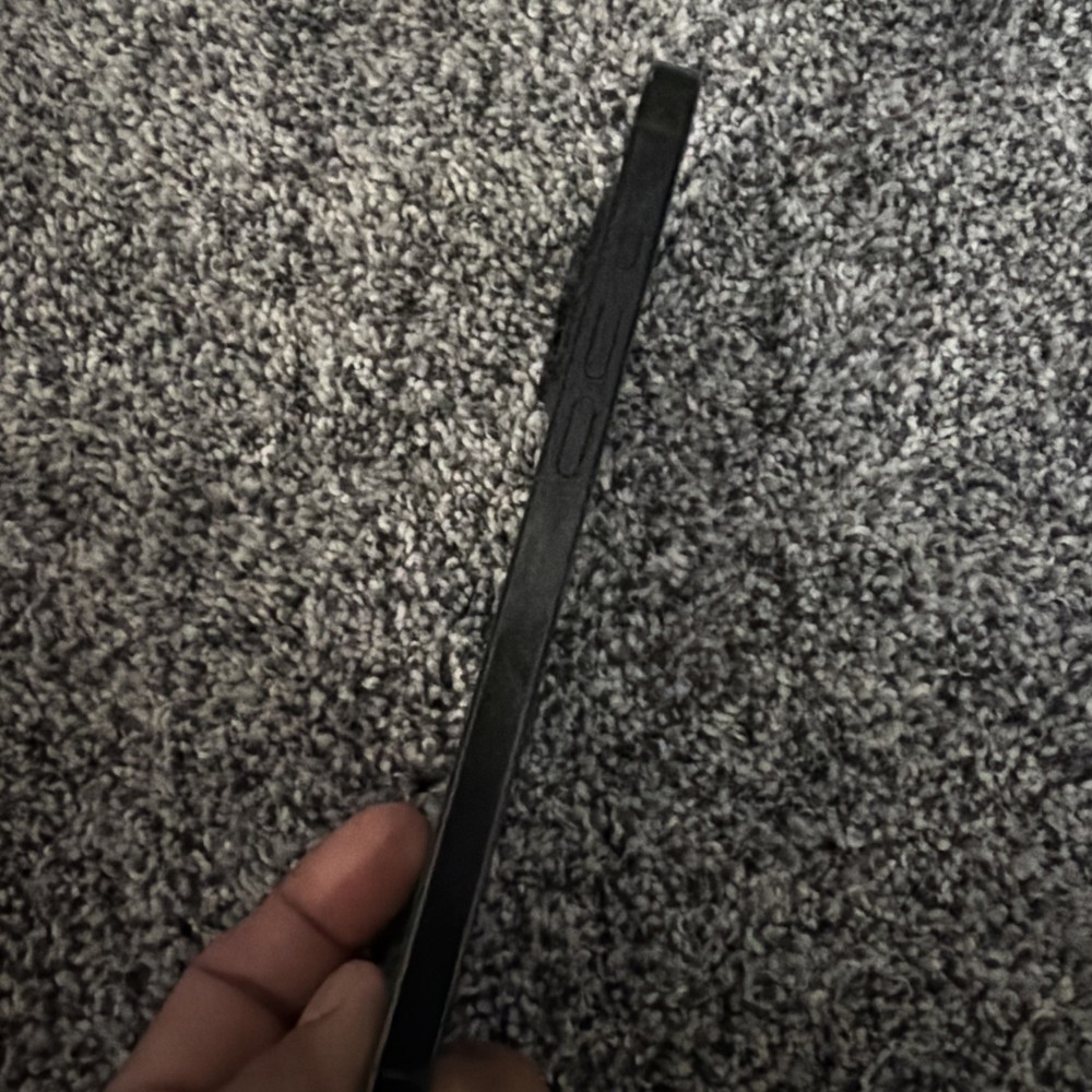 iphone 16 pro max 256gb Carrier Locked Please Read