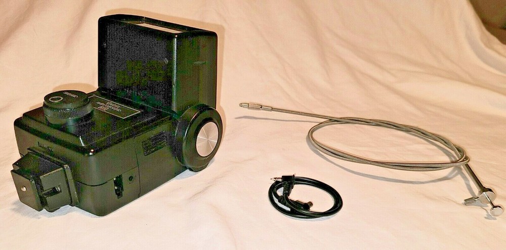 Vintage Vivitar auto thyristor 283 camera flash