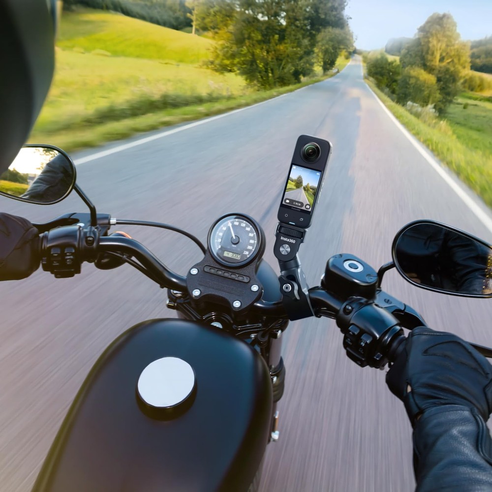 Insta360 Motorcycle Bundle, Universal Powerful Clamp and Flexible Black