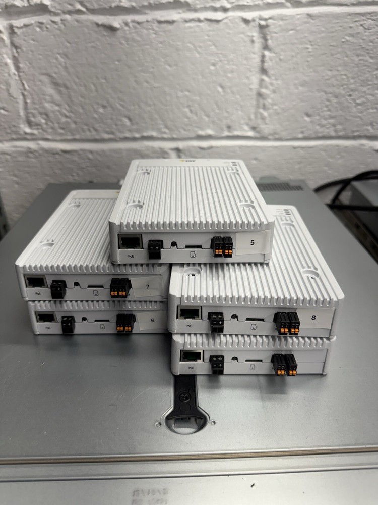 AXIS M7104 4-Channel Video Encoder