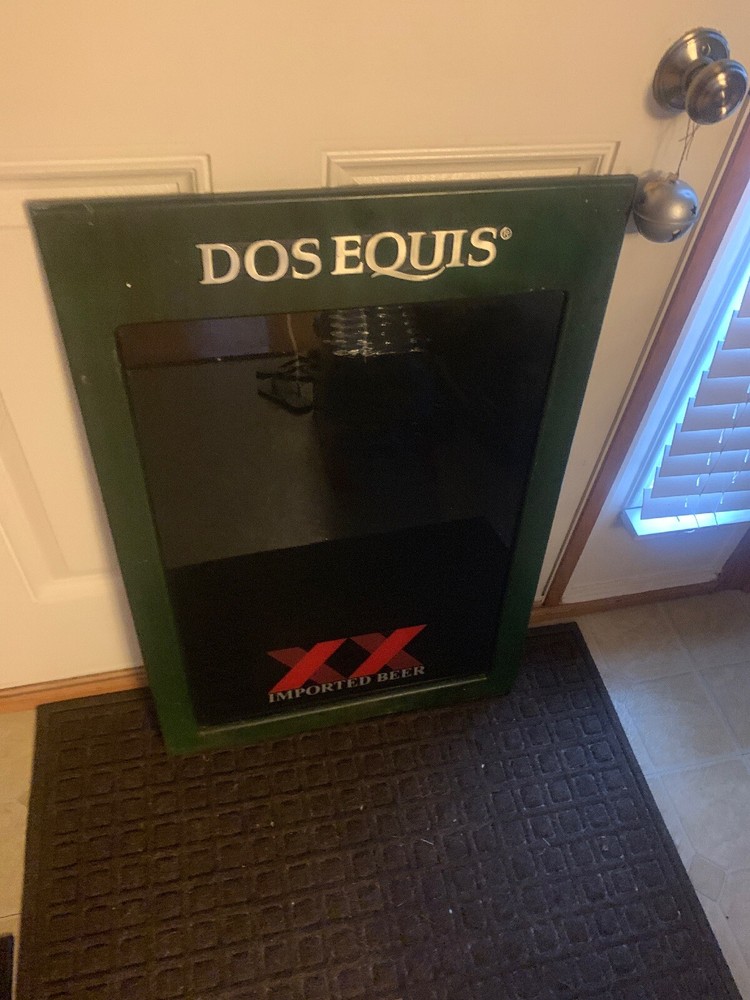 DOSEQUIS Imported Beer Sign