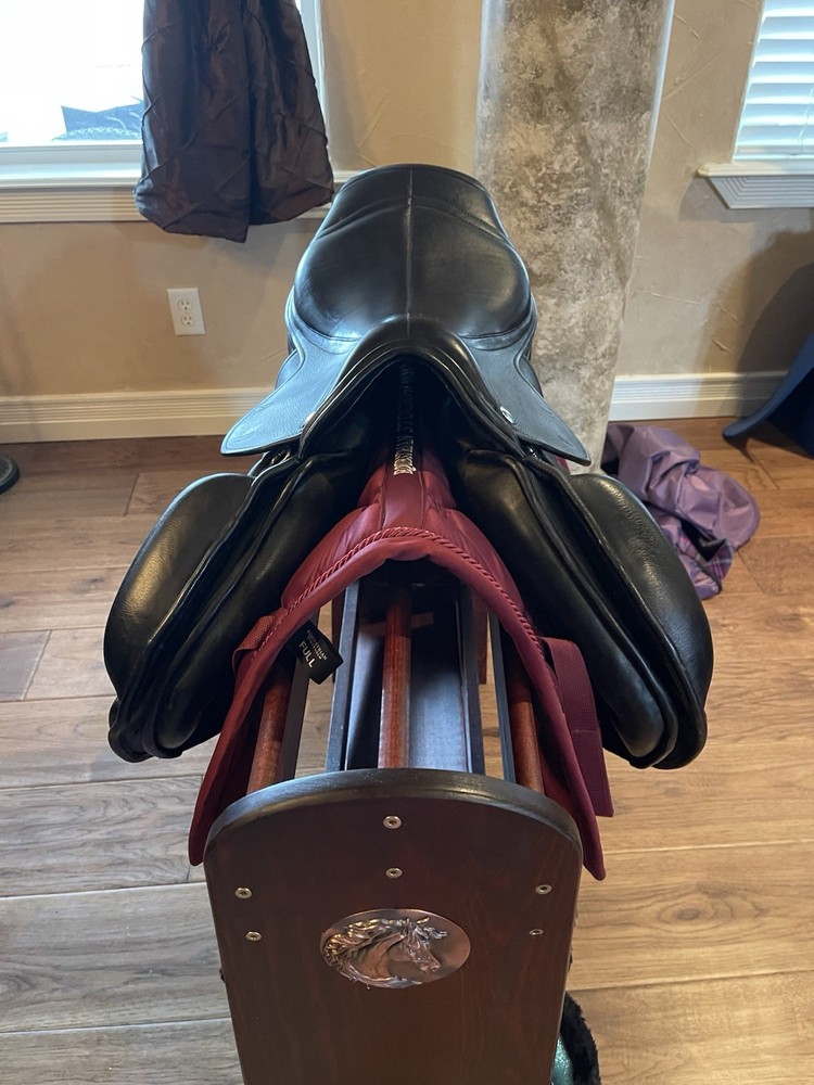 Zaldi Horseball Saddle 17”