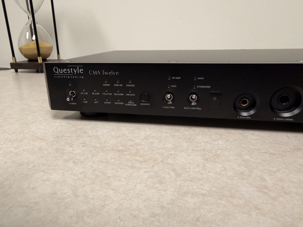 Questyle CMA Twelve, DAC / Headphone Amp (Mint Condition) Available until May 10