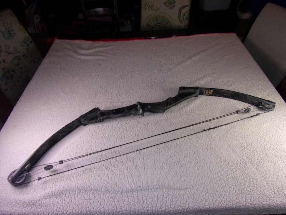 Darton Archery 60MX Compound Bow RARE