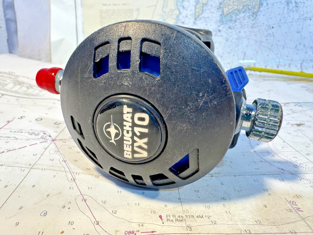 SCUBA Regulator Beuchat VX.10