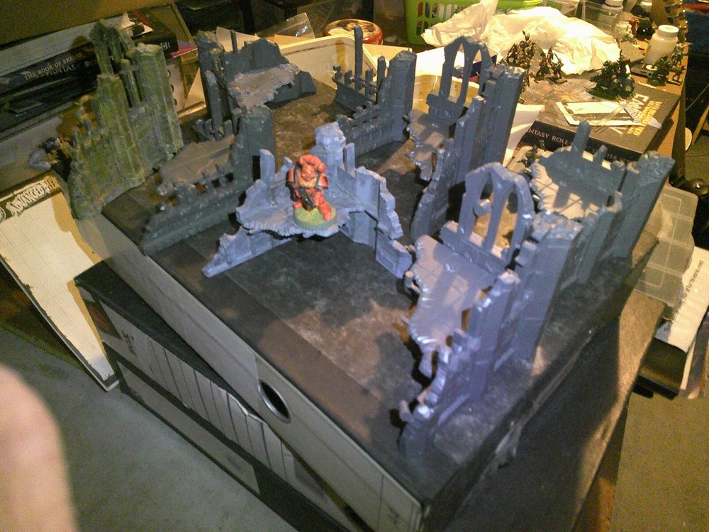 WH40k Ruins 12 pieces Plastic Hard Foam Mostly Games Workshop used