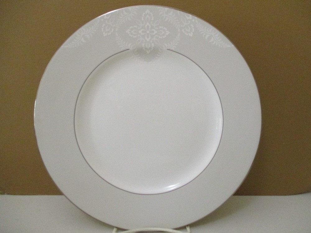 LENOX ORGANDY DINNER PLATE - 10 3/4" 0703I